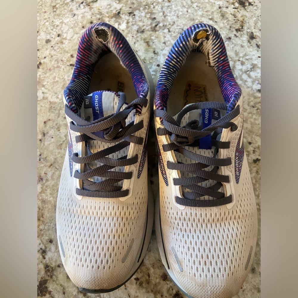 Brooks shoes